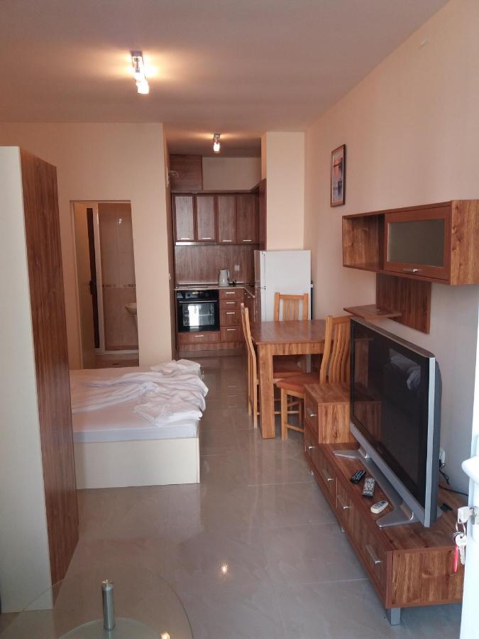 Golden Sea View Apartments 1 Pomorie Extérieur photo