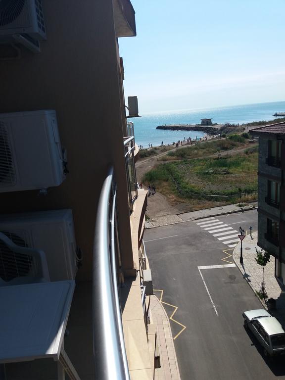 Golden Sea View Apartments 1 Pomorie Extérieur photo