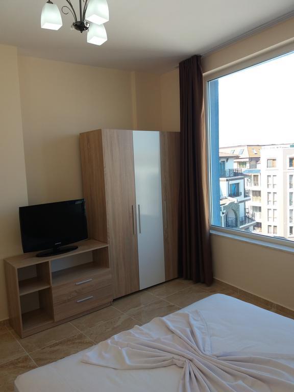 Golden Sea View Apartments 1 Pomorie Extérieur photo
